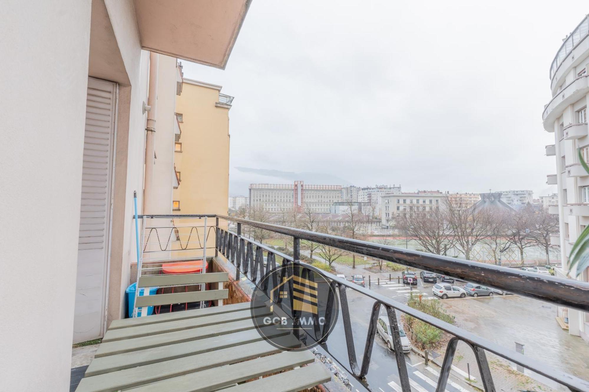 Le Libe Daire Grenoble Dış mekan fotoğraf